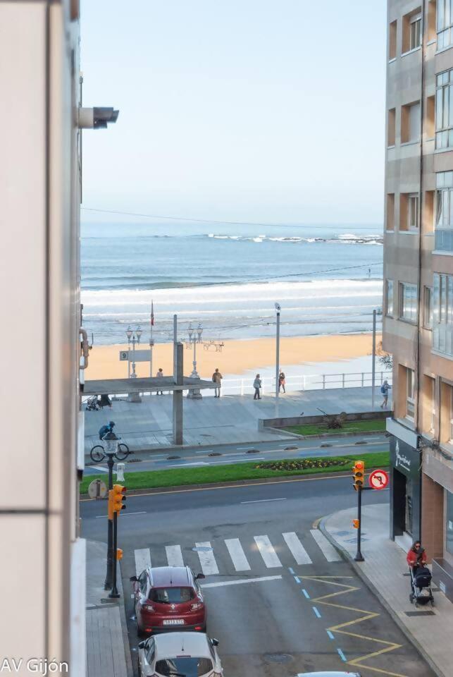 Apartamento La Playa 17 Gijon Bagian luar foto